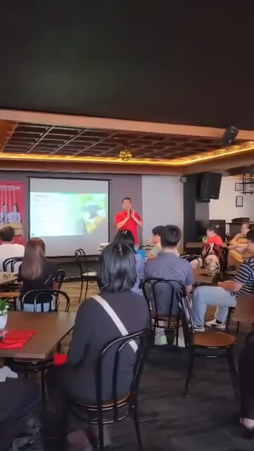 Recap keseruan @universalstudyabroad.id’s Application Day, 28 Juni 2026 kemarin! Thank you untuk Parents & Students yang telah datang 😊

Buat yang ketinggalan Application Day 2026, jangan khawatir. Yuk ikutan webinar Q&A with Om @suwitouniversal, GRATIS 👇
📅 Senin, 6 Juli 2026
⏰ 20.00 WIB
📍 Online via Zoom
RSVP: 0851-0000-8130

Bebas tanya-tanya tentang persiapan study & info beasiswa ke Canada. See you soon, Parents & Students!

#studyabroad #kuliahluarnegeri #beasiswaluarnegeri #universityapplication #studyincanada
